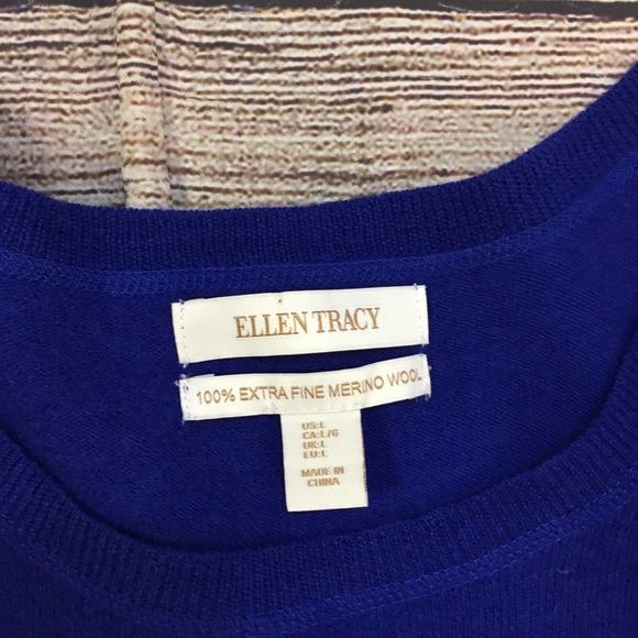 Ellen Tracy extra Fine Merino Wool crew neck Royal Blue Sweater Size Large - Picture 3 of 3